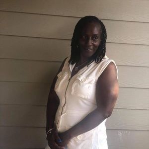 Meet your Posher, Anne